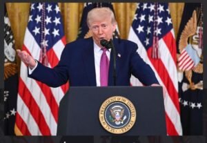 ترامب يحذر: الاتفاق النووي مع إيران أو هجمات إسرائيلية "أكثر عنفا"