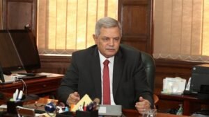 رئيس القابضة لمياه الشرب والصرف الصحي يهنئ الأوائل من خريجي المدارس الفنية