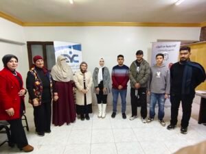مجلس الشباب المصري بالعبور يحتفل بتسليم شهادات كورس اللغة الإنجليزية للمبتدئين
