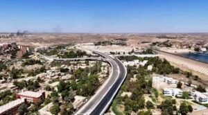 اسوان: الجهود المكثفة للإنتهاء من مشروع محور بديل خزان أسوان الحر