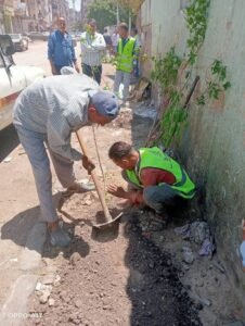  محافظ : اسيوط إستمرار زراعة الأشجار وغلق مقالب المخلفات الصلبة بحي شرق أسيوط