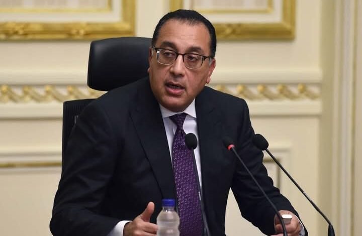 رئيس الوزراء يتابع جهود منظومة الشكاوى الحكومية خلال شهر ديسمبر الماضي