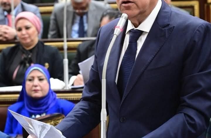 مجلس النواب يوافق على مشروع قانون العمل في مجموعة