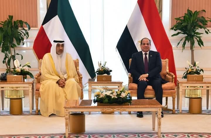 الرئيس السيسي.. يستقبل النائب الأول لرئيس مجلس الوزراء ووزير الداخلية رئيس مجلس الوزراء الكويتي بالإنابة