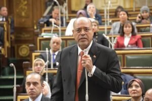 وزير العمل: صدور قانون العمل إنجاز كبير للدولة المصرية ..ويشكر "النواب"