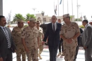 محافظ الغربية.. يستقبل قائد المنطقة الشمالية العسكرية في مستهل زيارته لعروس الدلتا