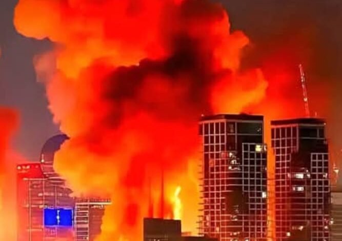 عاجل إيران تحذر من البقاء قرب مواقع عسكرية وإسرائيل تتعهد بمواصلة ضرباتها