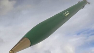 مصر تعلن امتلاكها سلاحا يطلق 30 صاروخا في 15 ثانية
