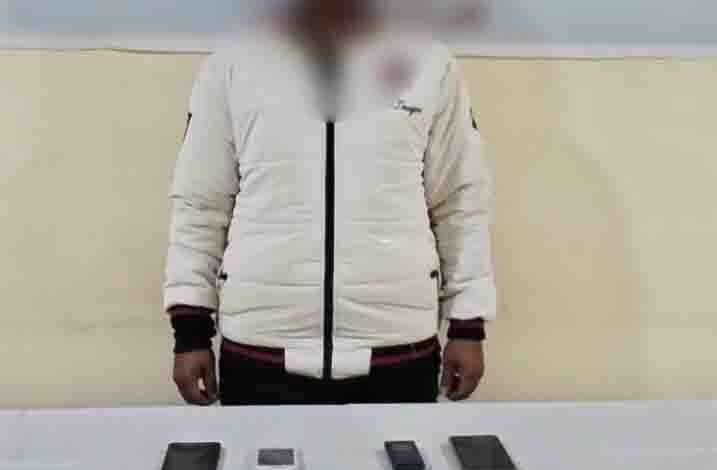 القبض على محتال يستولى على بيانات بطاقات الدفع الإلكترونى بالمنيا