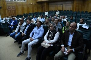 محافظ قنا يشهد تدريب المختصين علي الدليل الإرشادي للطابع العمراني والهوية البصرية للمحافظة.